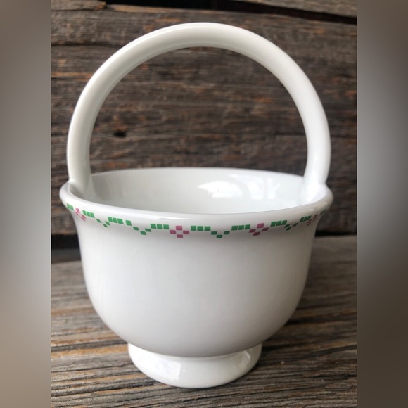 Cross Stitch pattern Basket Ceramic Planter trinket dish with handles Portugal🩷 - Picture 3 of 11